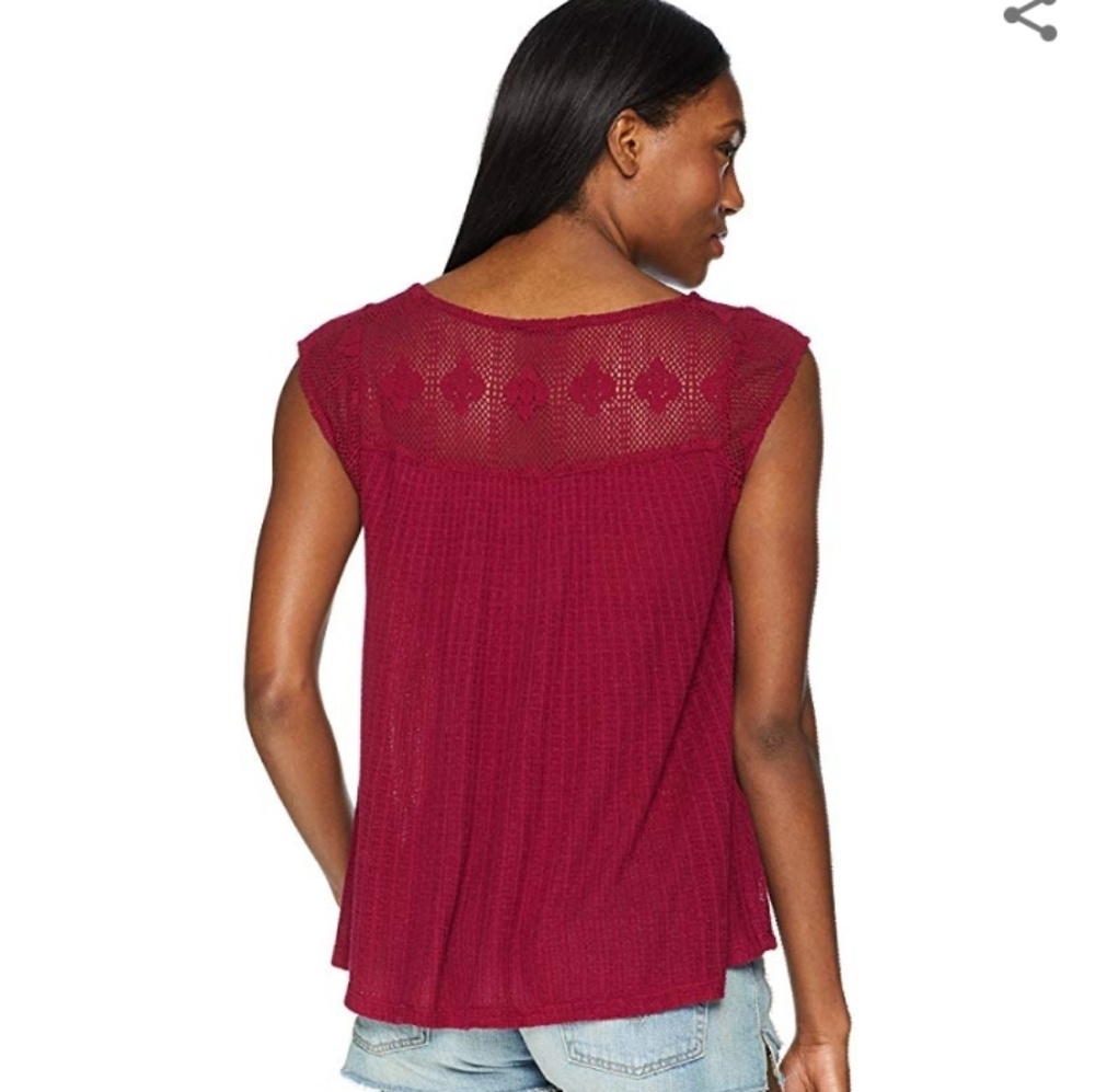 Lucky Brand Cap Sleeve Top - Picture 2 of 4